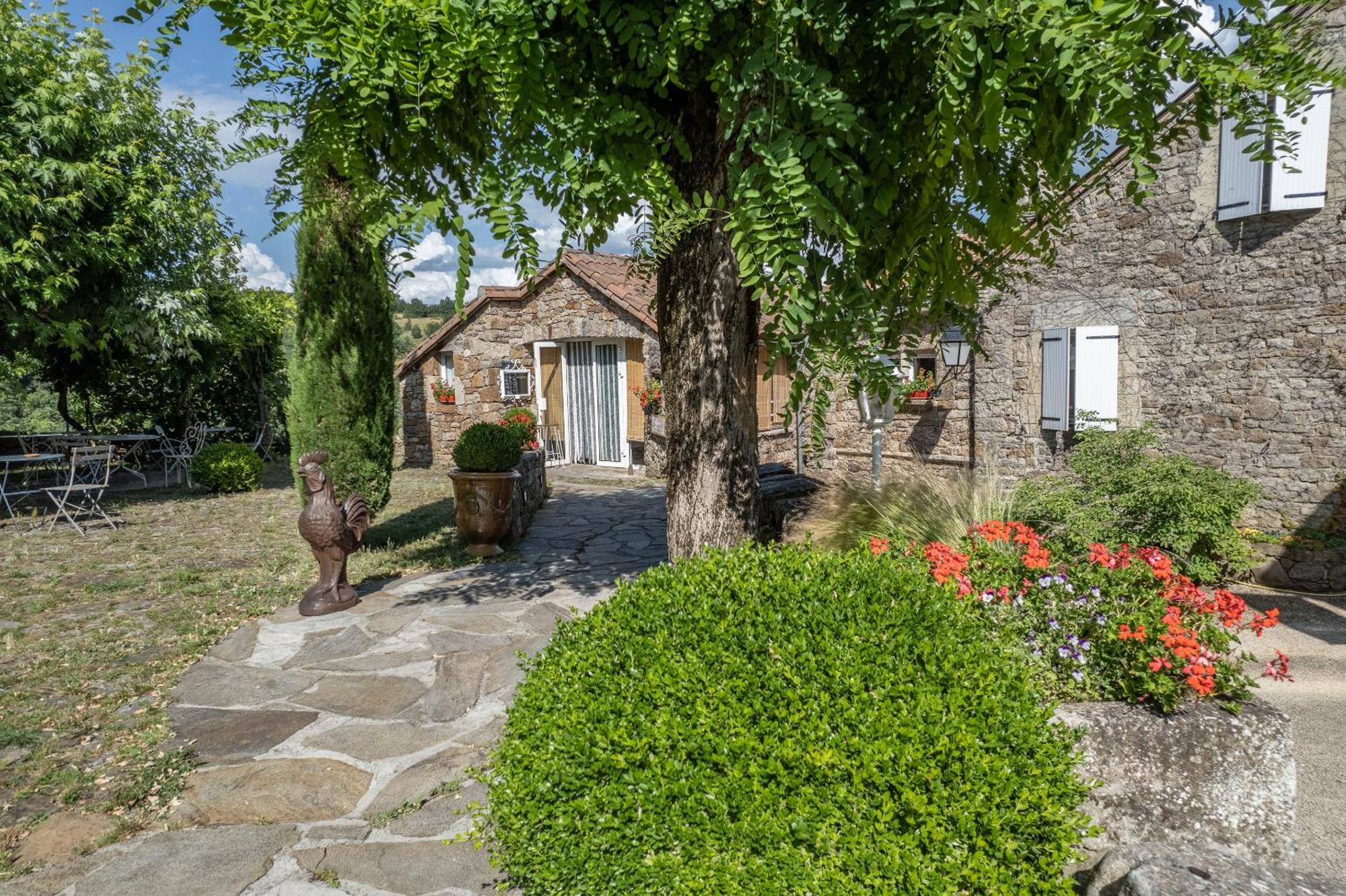 Le Pailler Chambres D'Hotes Restaurant Gite Piscine & Spa Verrieres  Eksteriør billede